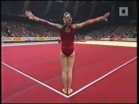 Verona van de Leur floor @ gymgala