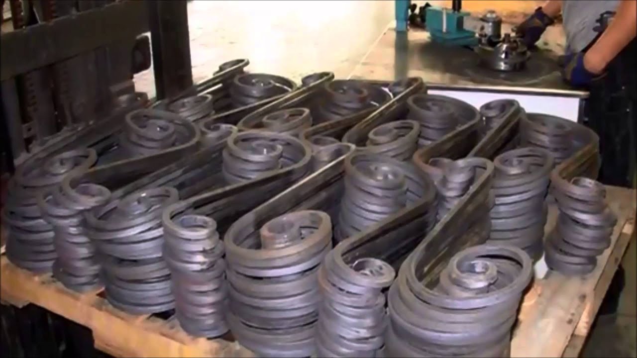 EURL EL MOUBADALA - Machine Fabrication de cintreuse 10