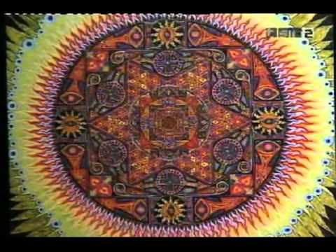 Wideo: Carl Jung O UFO: „Nie Wiadomo, Czego Dokładnie Szukają…” - Alternatywny Widok