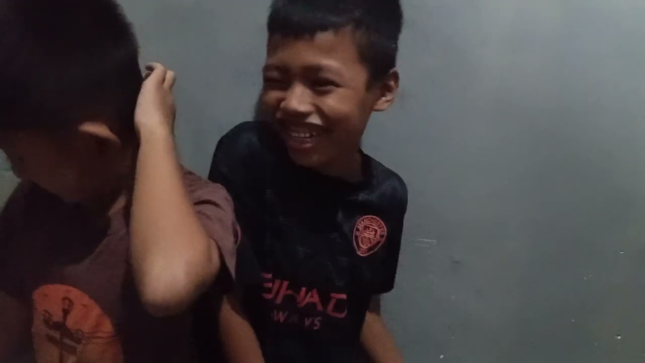 Anak-anak belajar masak