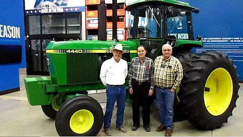 Story of 1982 John Deere 4440 with 47 Hours Sold on Illinois Farm Auction 3/6/09