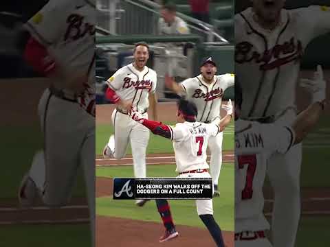 Braves walk off the Dodgers on the payoff pitch! ⚾️ #mlb #baseball #braves