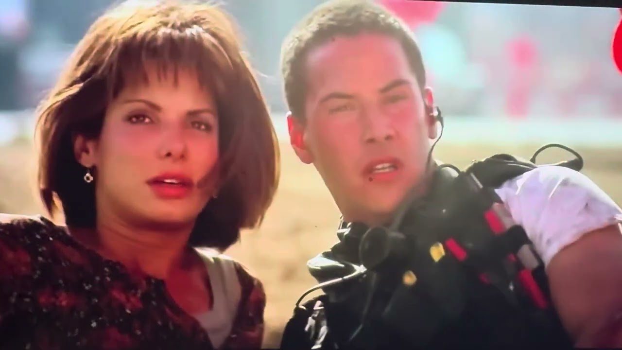 Speed {1994} Jack and Annie escape - (in reverse)