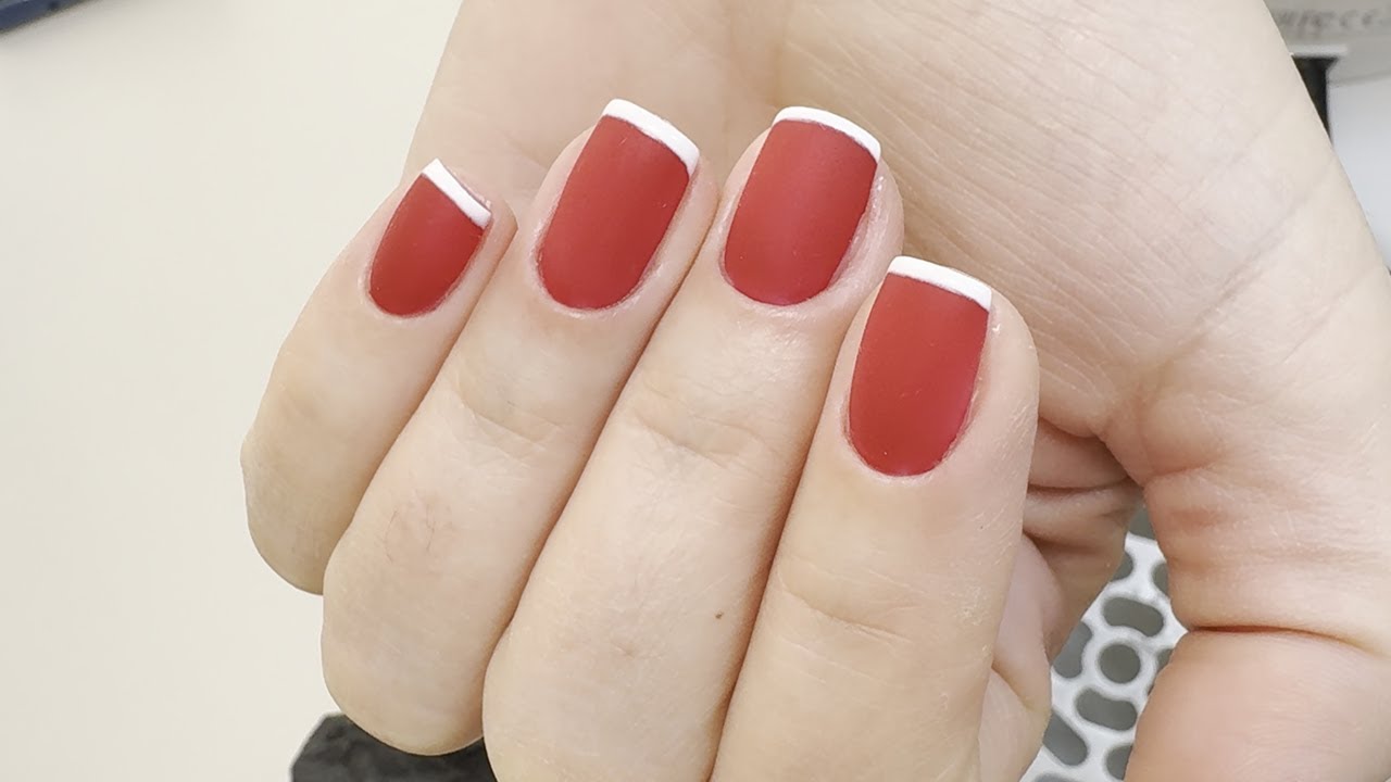 This French Manicure Looks So Different