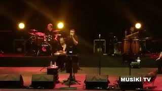 Hali̇l Sezai̇ - Kafası Kendinden Bile Güzel (Konser/Canlı)