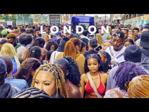 Walking on Marbella Promenade, Malaga, Spain in January 2023 (4K Ultra HD)