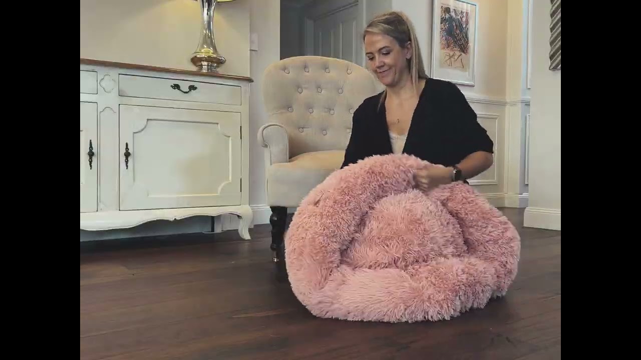 La Luna Pet Care Calming Travel Pet Bed