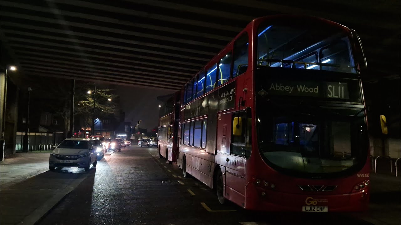 Go-Aheads WVL483 LJ12CHF flooring with ease on the SL11 | Wright Gemini 2 B9TL ZF Euro 5