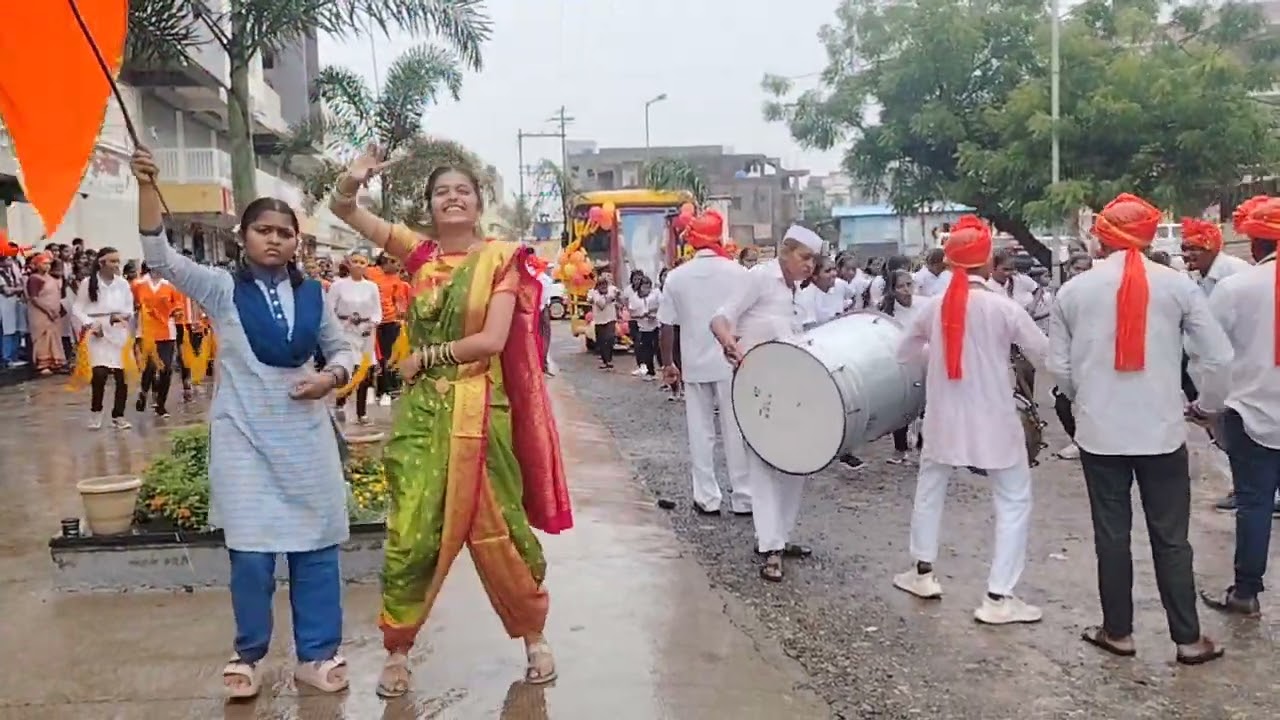 पदमभूषण कर्मवीर भाऊराव पाटील जयतीं निमित्त मिरवणूक सोहळा