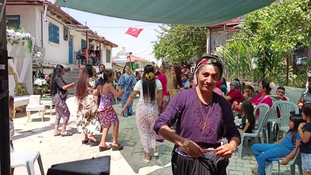 Roman dügünü  Afyon Dinar 