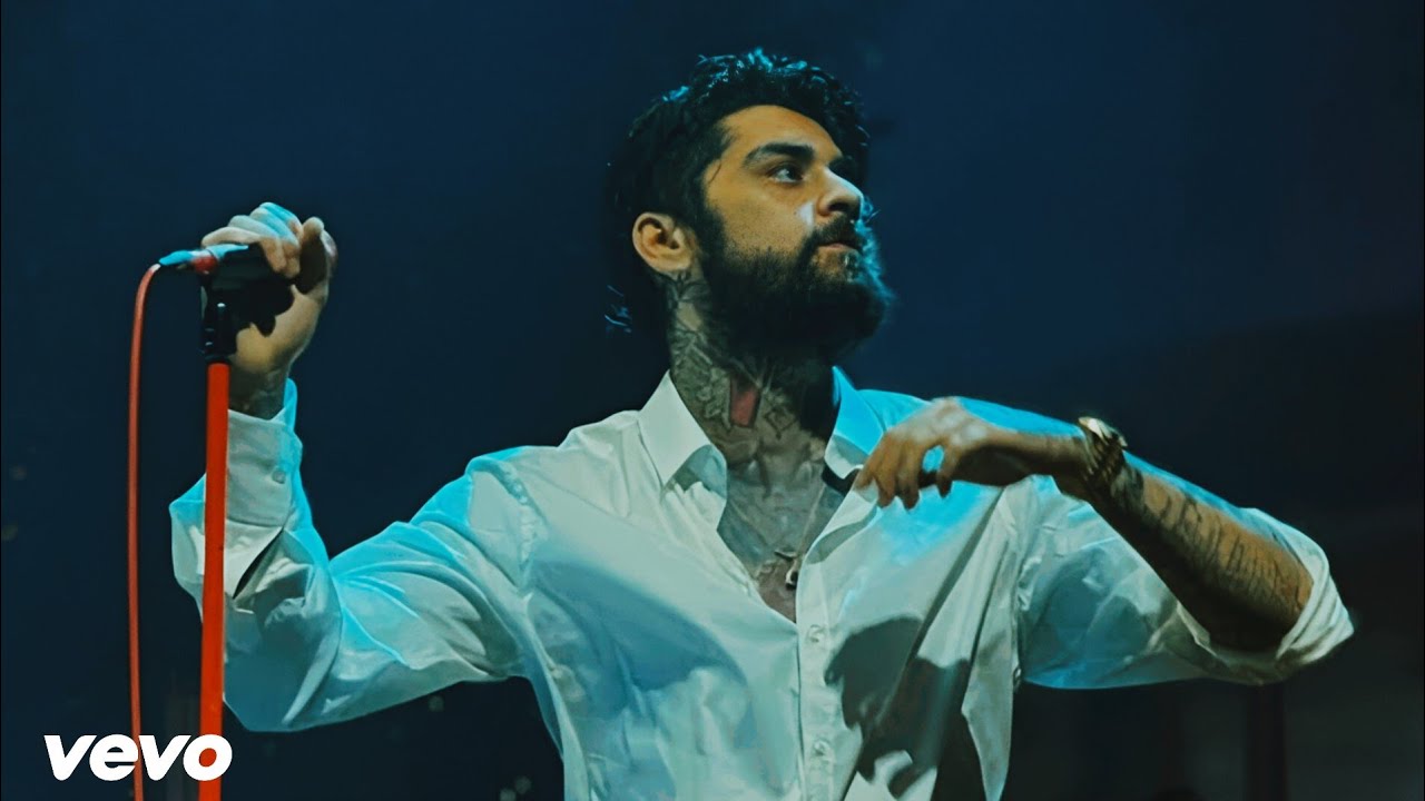 ZAYN - PILLOWTALK (Live Performance Alternate Version)