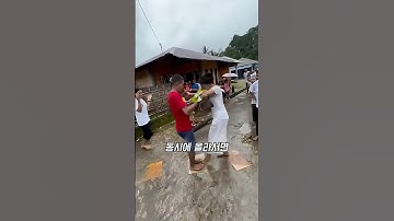 향수를 자극하는 인도네시아 가위바위보 릴레이 게임