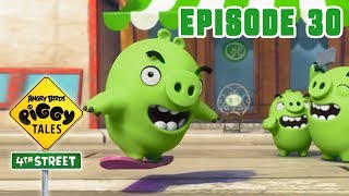 Piggy Tales - 4Th Street Pigs Can Fly - S4 Ep30