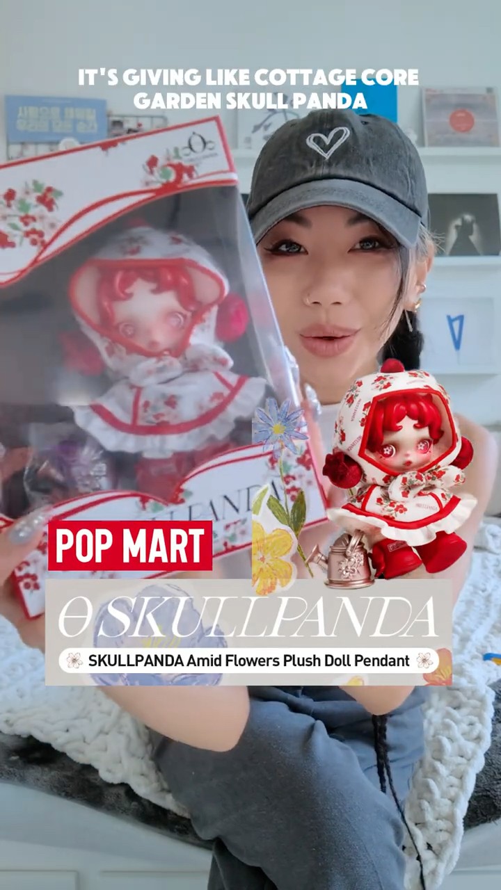 SKULLPANDA Amid Flowers Plush Pendant Unboxing 🌸 #skullpanda
