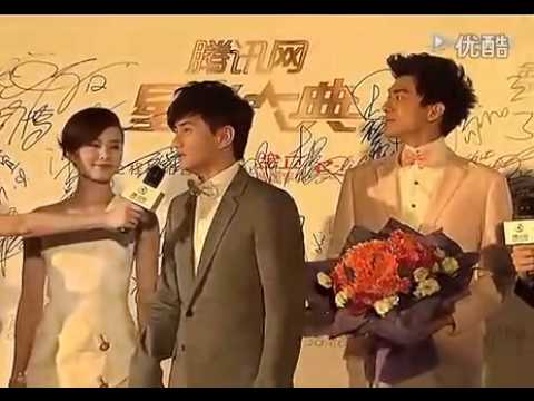 20120112腾讯星光大典红毯秀- 吴奇隆刘诗诗林更新