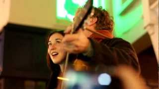 Glen Hansard & Lisa Hannigan - Falling Slowly Grafton Street 2012