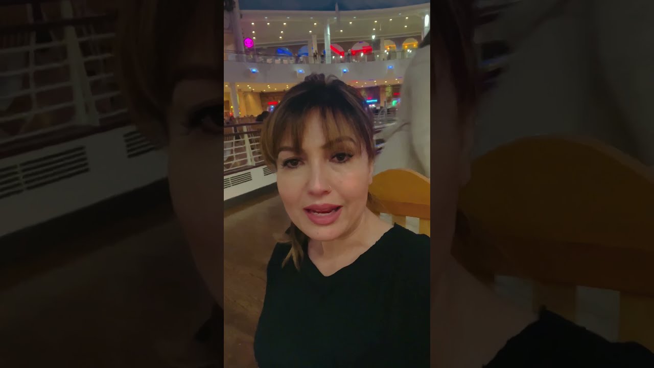 A Trip to Trafford Centre Manchester UK ... Michael Kors, Zara, River Island, John Lewis, Resturants