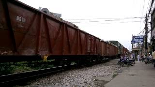 D18E-606 kéo tàu hàng - 16.09.2014 (HD720)