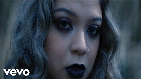 Debbie Silva - Zombie