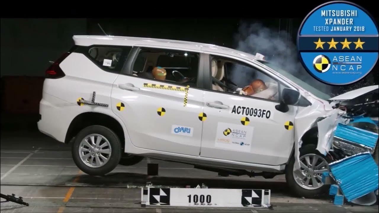 Mitsubishi Xpander vs All New Toyota Veloz Crash Test YouTube