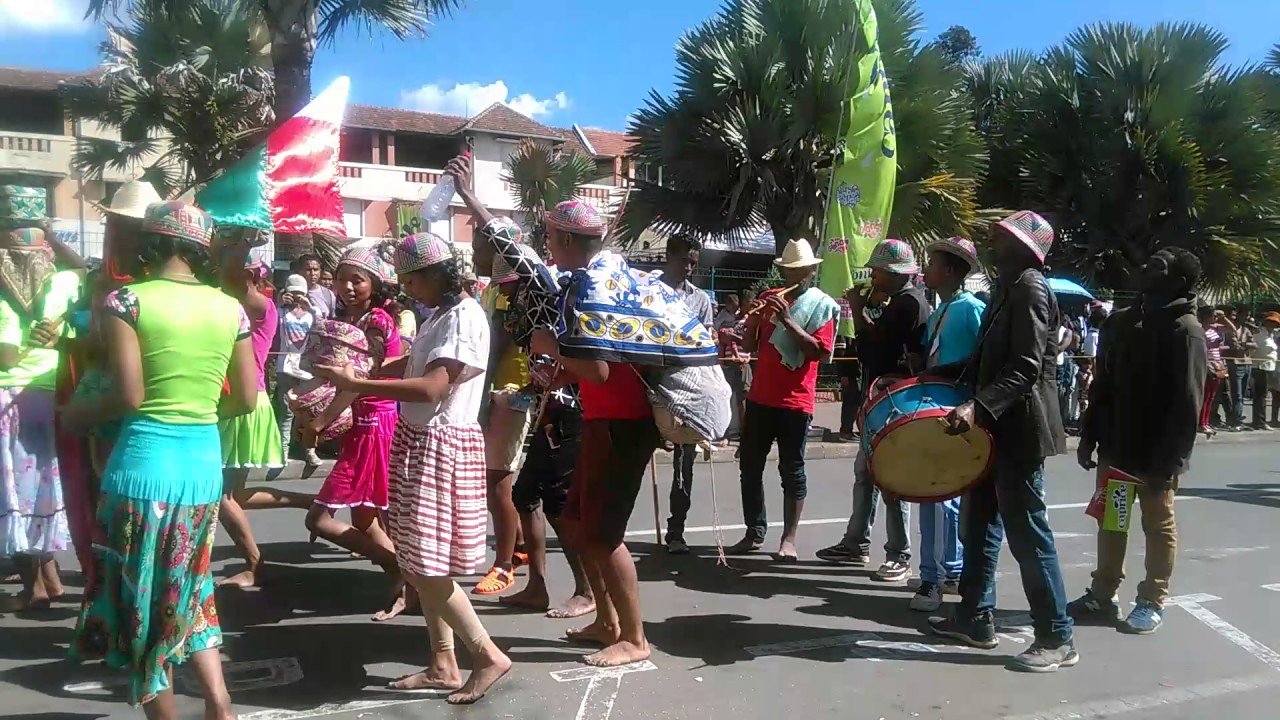 carnaval foko Betsileo Tananarive analakely