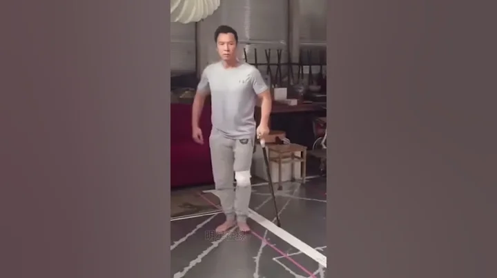 #甄子丹 為了演好跛豪這一角色，一個月的時間像瘸子一樣走路，現在經典影視越來越少，可能也是年輕演員不夠投入吧！  #Shorts - 天天要聞