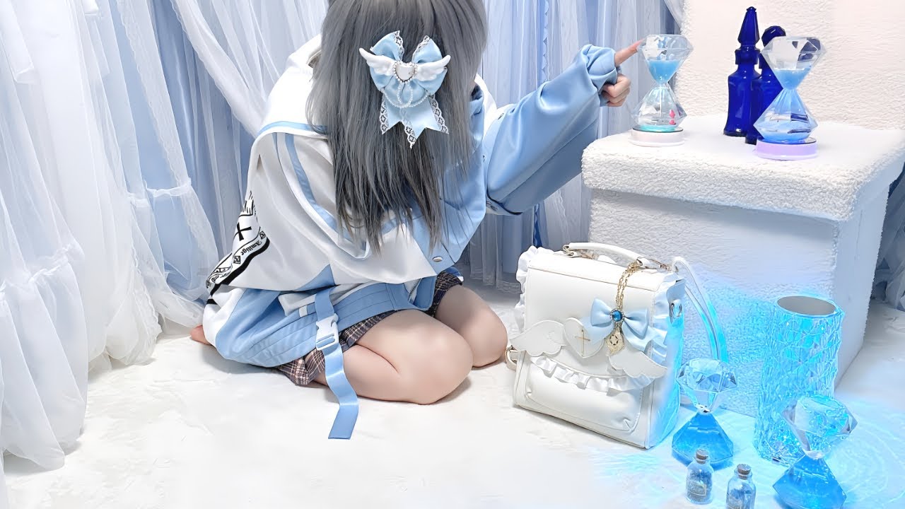 男の娘が天使界隈系？ではしゃぎながら耳かき♪/EarCleaning/whisper/EarBlowing/Tapping/Japanese