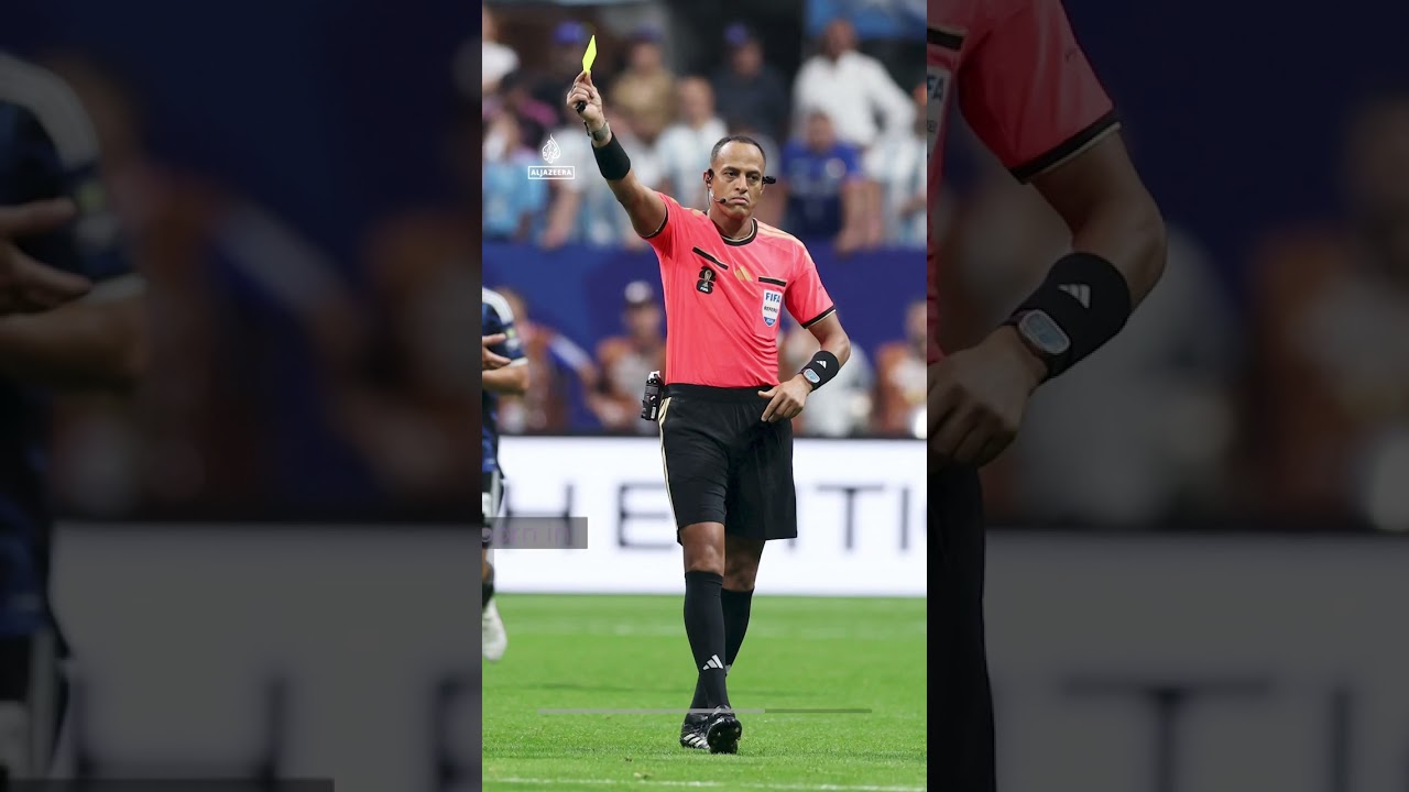 FIFA World Cup referee bows in prostration