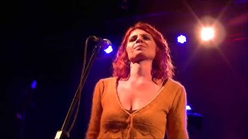 Thumbnail of Λαμπρινή Καρακώστα & Σωκράτης Μάλαμας - Να βάλω τα μεταξωτά @ Υπάτη, 16/06/2014