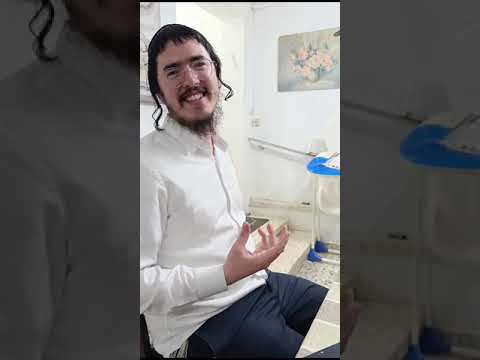 "מרבים בשמחה" - ר' דוד קוק מספר מה ענה אביו הרב דב קוק ששאלו מה מברכים על 8 קרמבואים.....