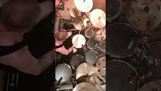 Rockin out, practicing a bit 🤘🏻🤘🏻 #metal #drummer #homestudio #meinl