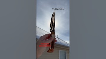 Flintknapping obsidian knives. #flintknapping #bushcraft #knife #crystals