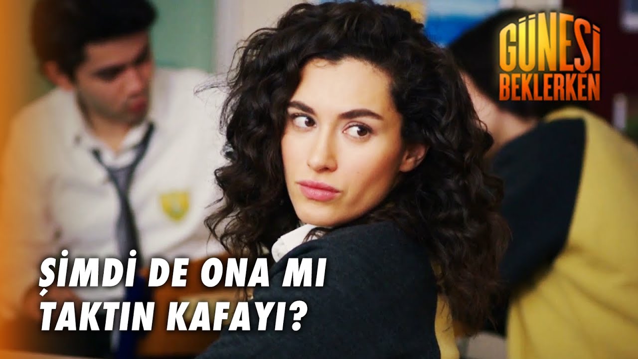 Aksel'in, Zeynep'te Kalması Olay Oldu! - Güneşi Beklerken 37. Bölüm