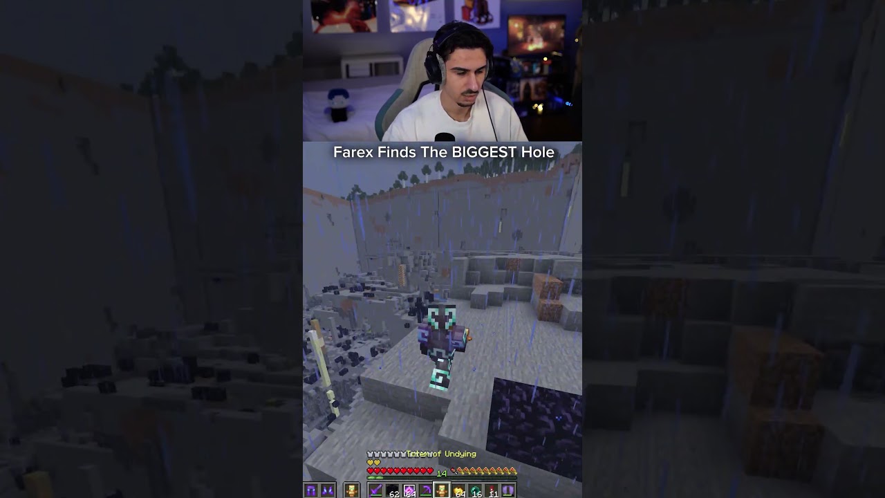 Farex finds the Biggest Hole on Donut SMP