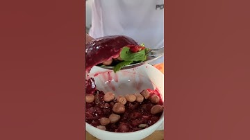 cụ ông 70 tuổi đi giao lưu quán tiết canh mới nhà bà tươi sắn #shorts