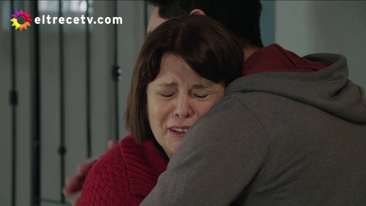 Rafael se entera quién es su madre