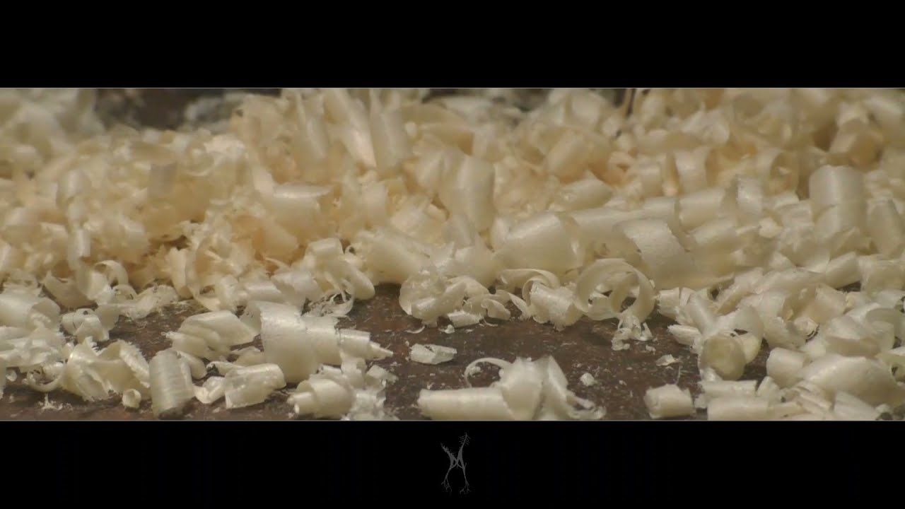 MANNSHOCH - Von Holz, Harz und Asche