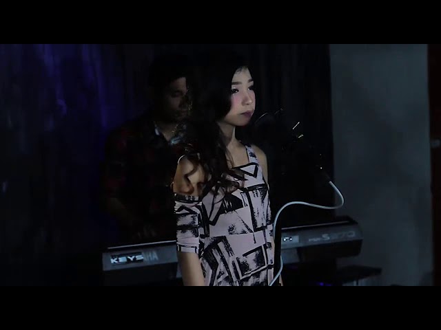 MACHICHA MOCHTAR _ ILALANG COVER BY NAYLA  AMIRAPUTRI