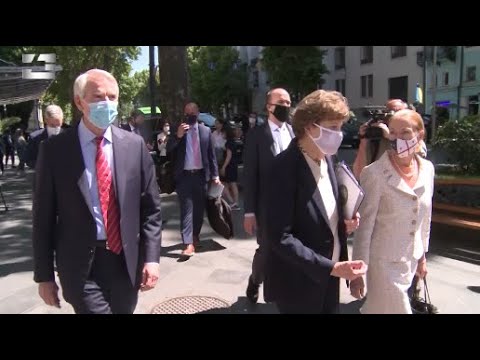 რა გზავნილები დაუტოვეს პოლიტიკოსებს სენატორებმა ჯინ შაჰინმა და  რობ პორტმანმა