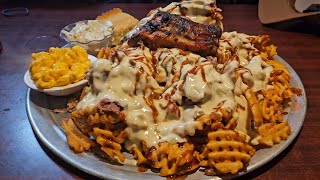 The Rebel Pig’s 7lb BBQ Horseshoe Explosion Food Challenge in Palmyra, Missouri