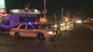 Carjacking suspects lead police on chase with teens in the car