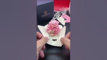 You won’t wanna stop ripping this calendar 🤩🌸 🔗 artropad.com #deskdecor #giftideas #3dmemopad