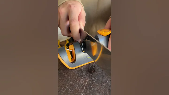 Used razor blade vs Rui Soft Series #fyp #shorts #knife #knives #knifesharpening #kitchen