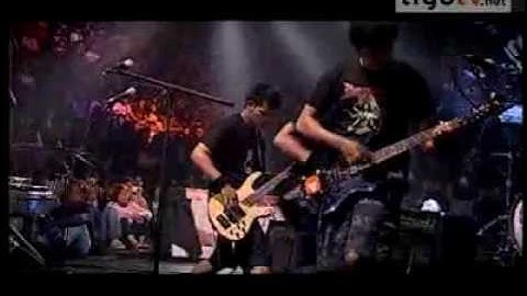 Scared Of Bums - Boring  (LIVE at Jamrevolution TigoTV)