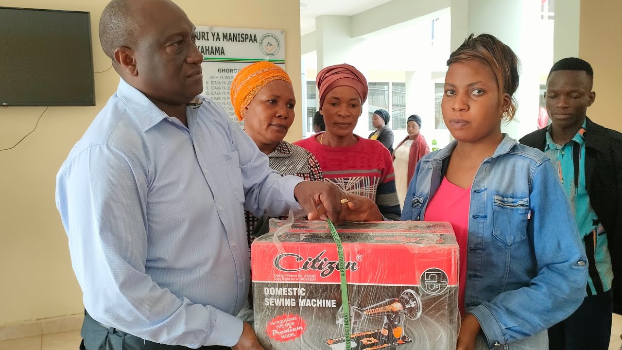 Vijana wanufaika na Msaada wa Vitendea Kazi kutoka Ofisi ya Waziri Mkuu