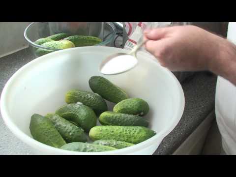 Video: How To Pickle Gherkins?