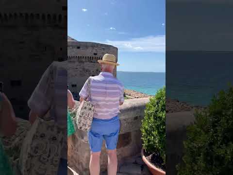 Taranto: turisti inglesi