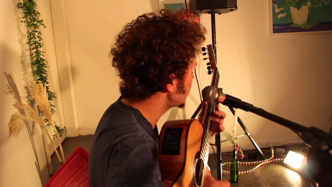 LG Lopes | O Fazedor de Rios