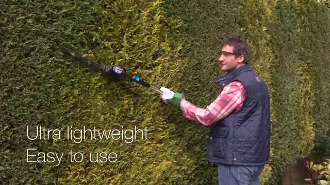 Gtech HT05 Plus Cordless Extendable Hedge Trimmer Advert 60 seconds