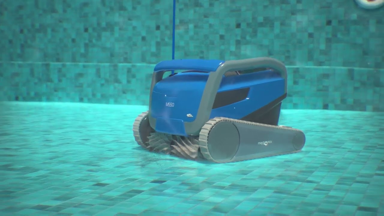 Dolphin M550 | Robotic Pool Vacuum